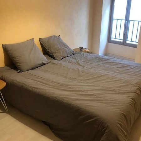 F3 - Neuf - 4/6 P - Lits King Size - Wifi - Cour Apartment Le Puy-en-Velay Exterior foto