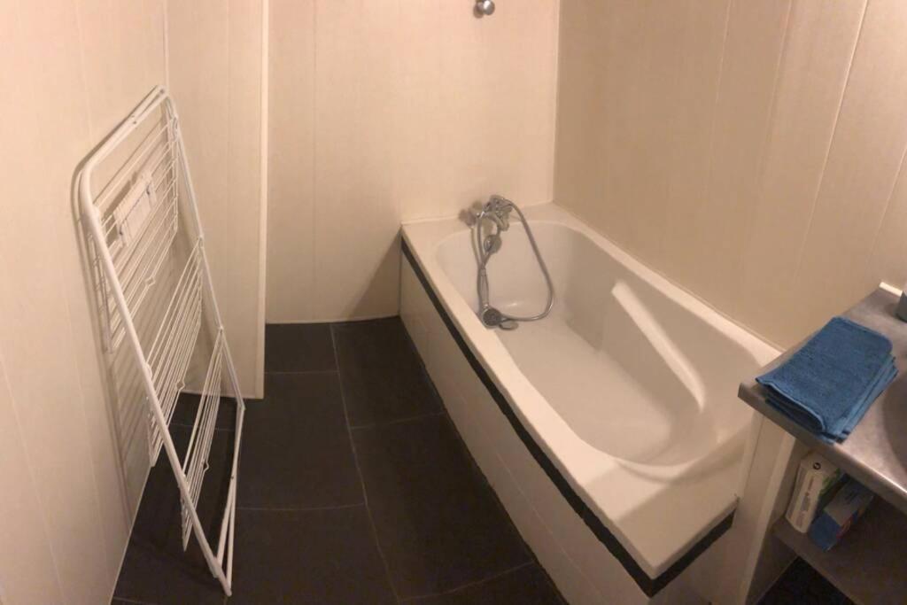 F3 - Neuf - 4/6 P - Lits King Size - Wifi - Cour Apartment Le Puy-en-Velay Exterior foto